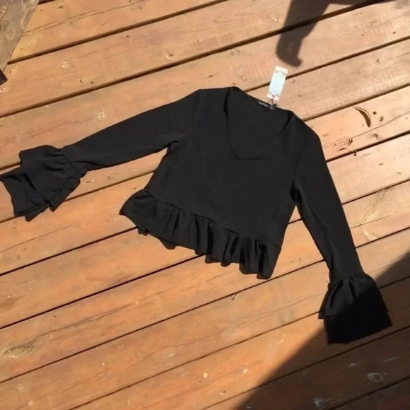 New Black Ruffle Long Sleeve Top - Picture 3 of 13